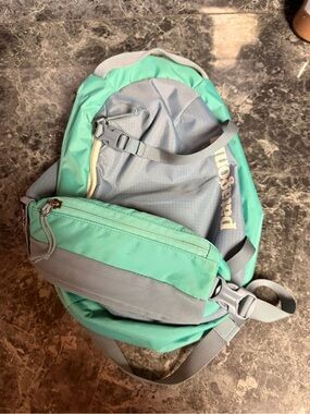 patagonia mini messenger as diaper bag Black Hole – Experience the perfect blend of style Patagonia MiniMass Messenger Bag Black